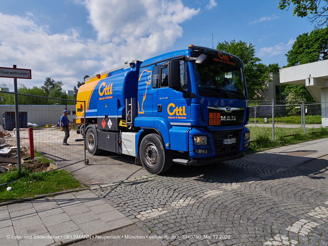 12.05.2022 - Baustelle am Haus für Kinder in Neuperlach